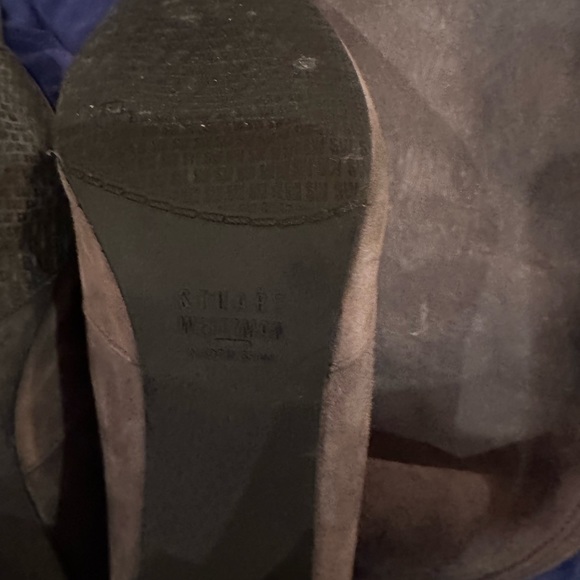 Stuart Weizmann 9N Thigh High Boots - Picture 6 of 8